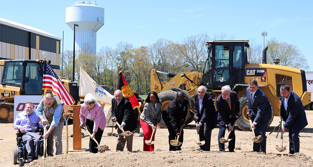 Officials recently celebrated the groundbreaking of the second phase of the Tech Village initiative at the @CapeMayAirport. The estimated $6.45 million project aims to build on Phase 1, which has quickly reached full occupancy. njbiz.com/maxed-out-cape…