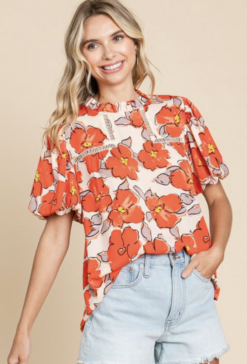 A pretty new print in this LDB Bestseller 🌼🧡You can find it online now in sizes S-L. 

lovelydayboutique.com/collections/ne…

#ElevatedStyle #collegestationboutique #summerstyle #onlineshopping #shoplocal #summervacation #shopbcs #vacationvibes #newarrivals #resortstyle #texasboutique #ootd