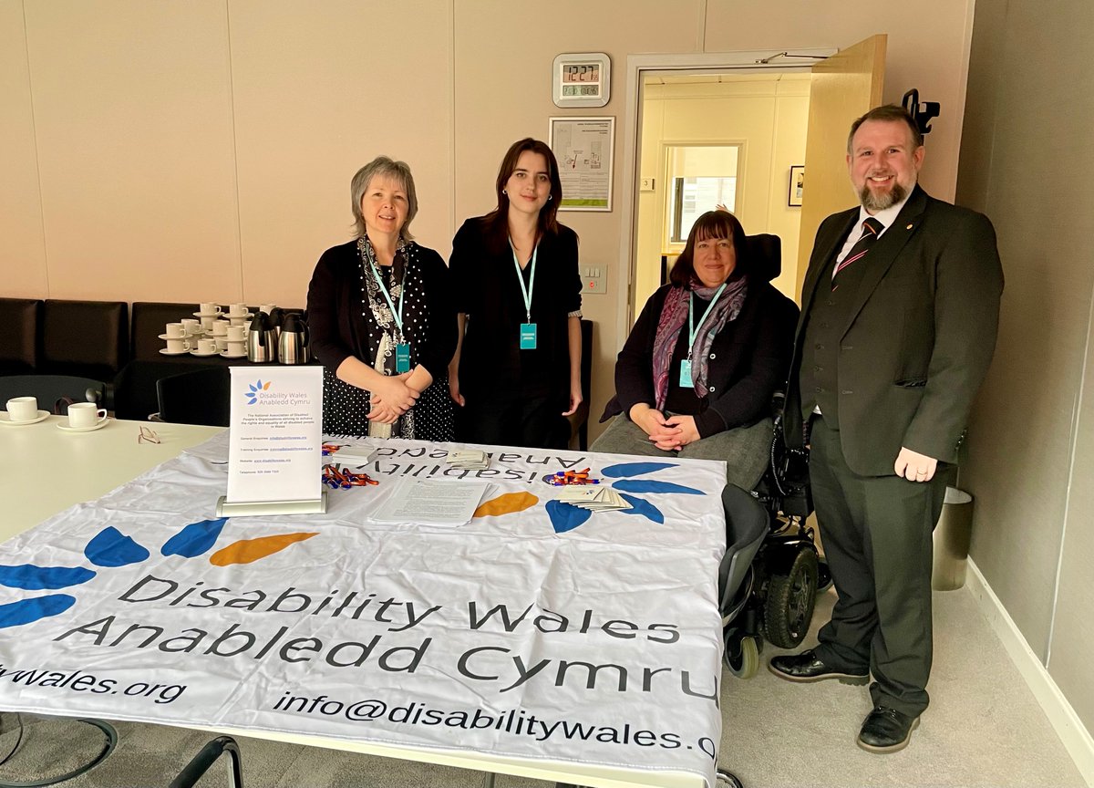 Roedd yn bleser noddi'r digwyddiad galw heibio @DisabilityWales yn y Senedd heddiw. Clywodd aelodau a staff a fynychodd dystiolaeth bwerus am sut mae polisi codi tâl am ofal a chymorth amhreswyl yn cael effaith andwyol ar y rhai mwyaf agored i niwed.