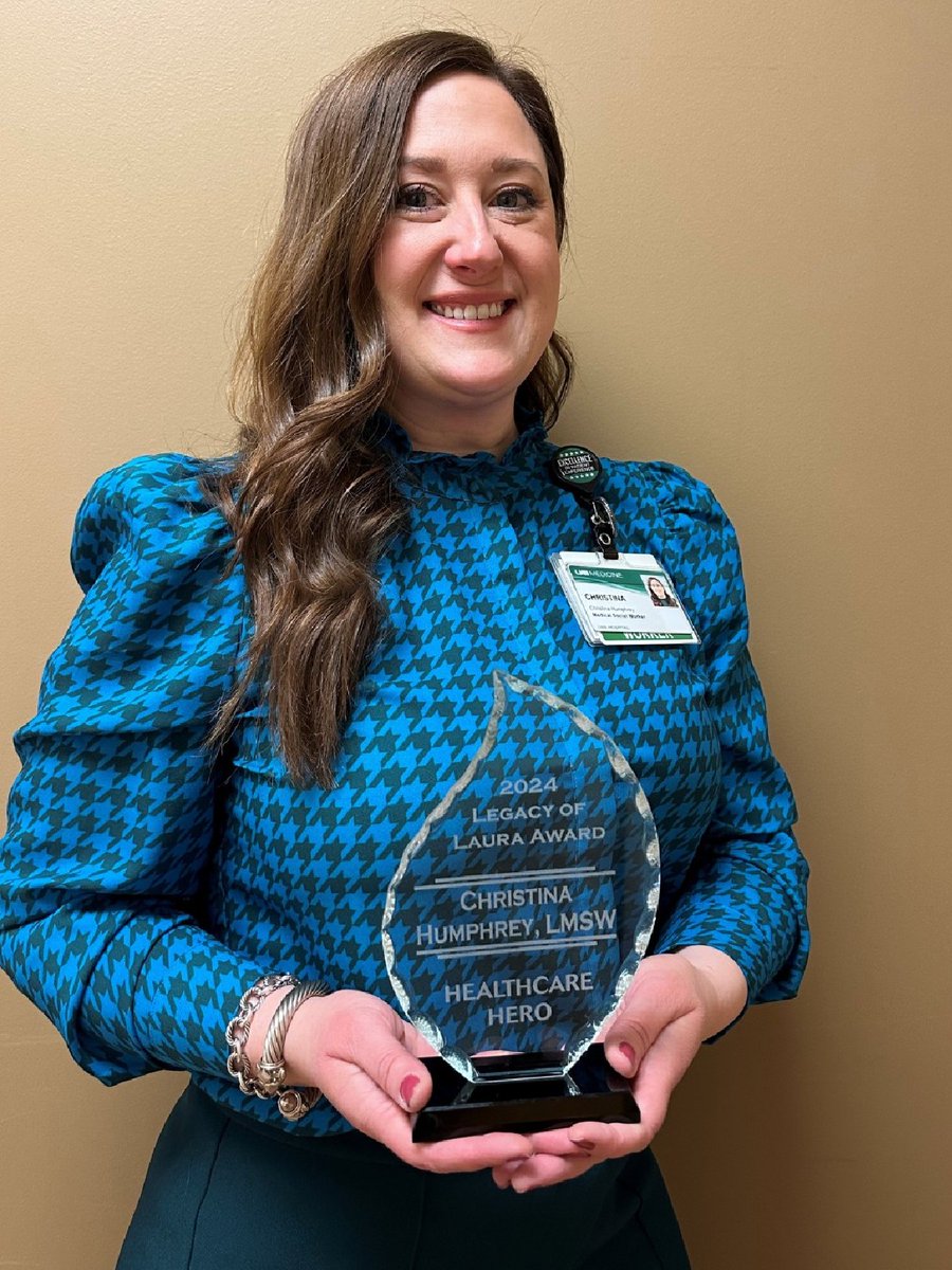 Congratulations to Christina Humphrey, LMSW at @ONealCancerUAB, for being named a Legacy of Laura Healthcare Hero for 2024. Presented by the Laura Crandall Brown Foundation, the award recognizes those who foster hope among gynecologic cancer patients. brnw.ch/21wJkbp