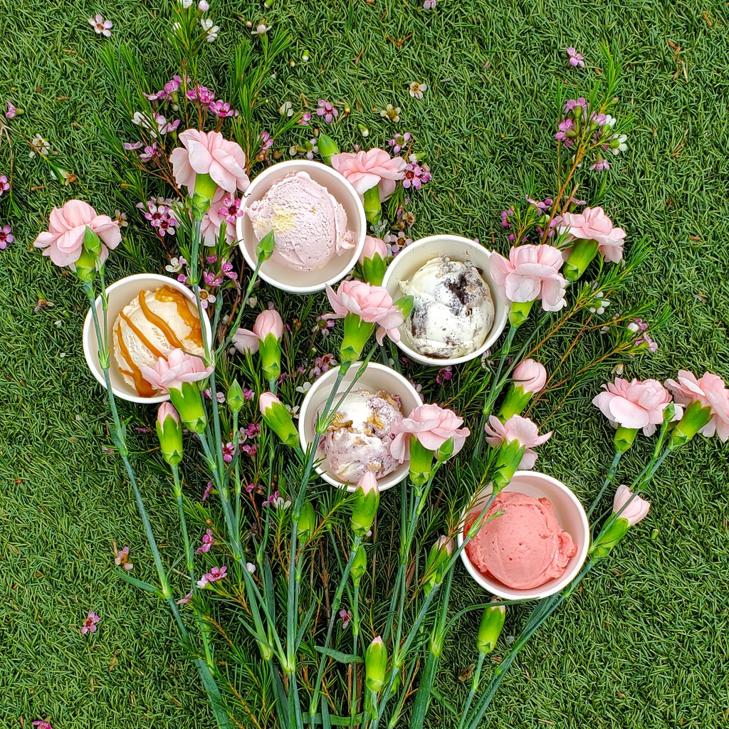 Make this Mother's Day unforgettable! Show Mom how much she means to you with a delightful surprise of her favorite ice cream flavors delivered right to her doorstep! With nationwide shipping available on Goldbelly, it's easier than ever to make her day extra special.