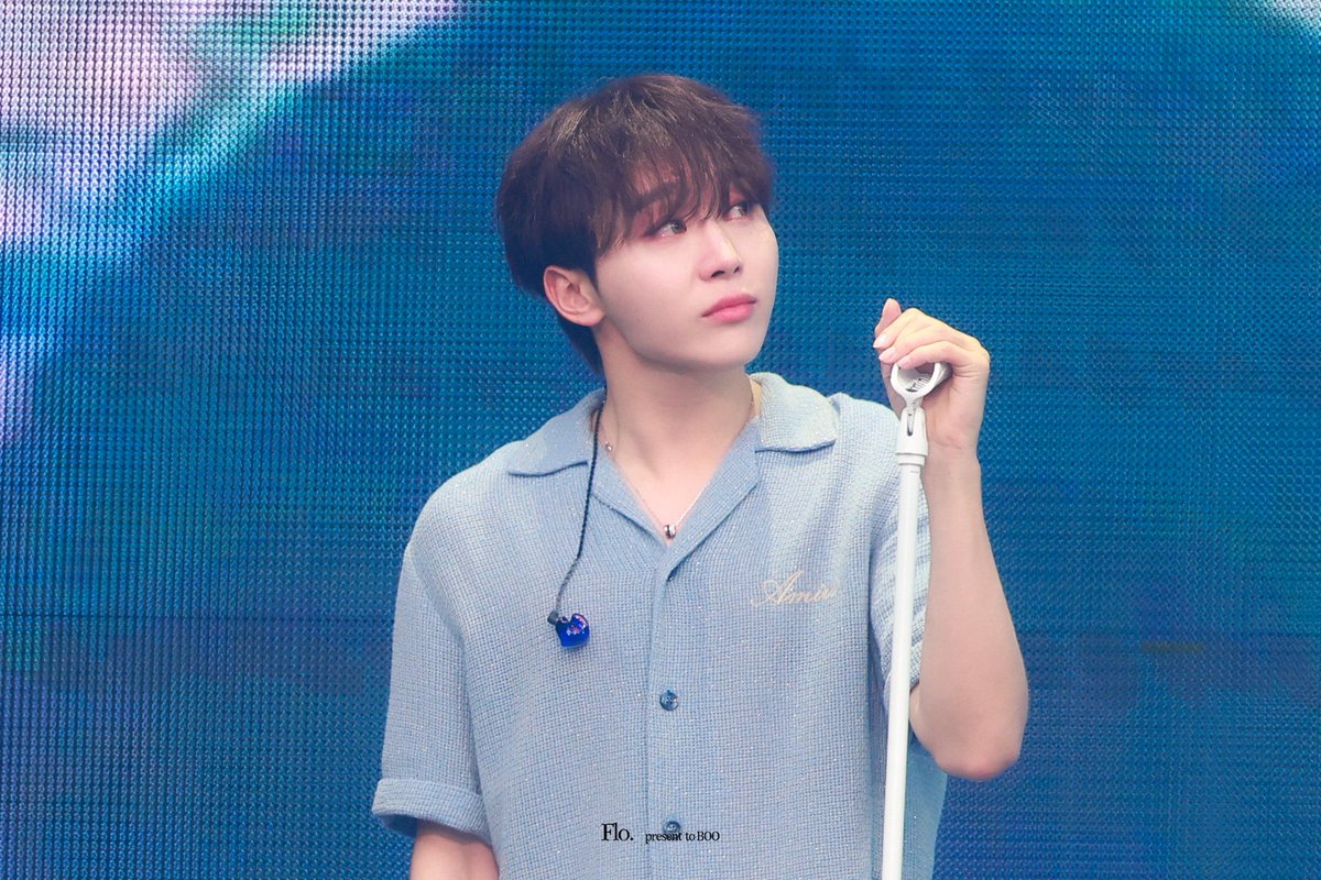 240428 FOLLOW 서울 Day2

처음으로 마주하는 오늘에 네가 있어서 좋아 

#세븐틴 #SEVENTEEN #승관 #SEUNGKWAN