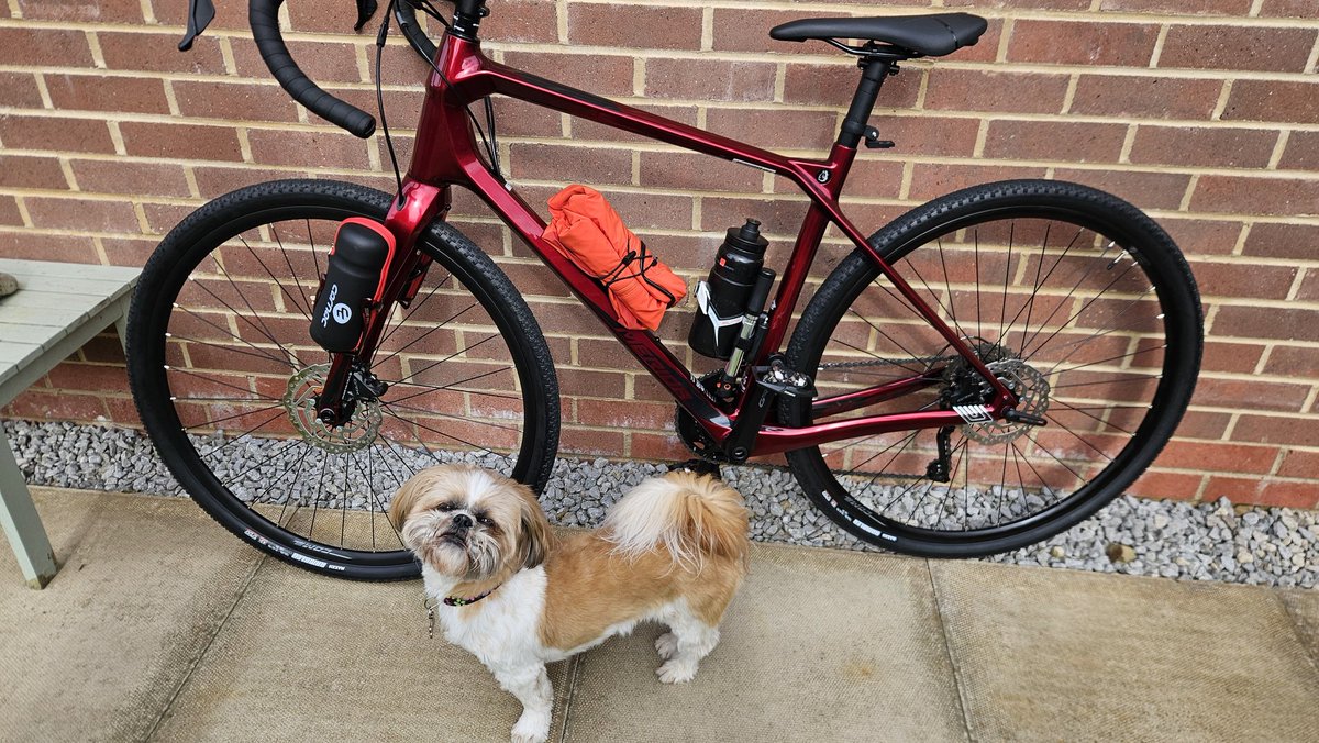 #cyclecoachbella So, Hudad has spent the afternoon cleaning and servicing his bike in preparation for the start of the 1000 mile summer challenge for @macmillancancer It starts tomorrow! I had to sign off the bike work! Justgiving.com/page/peters1000