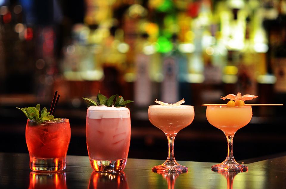 As drinkers decrease their intake of alcohol, demand for quality non-alcoholic beverages has grown. Here’s how bars are responding. go.forbes.com/c/u19D