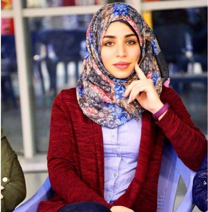 #نساء_العز_والكرامة حين نتكلم عن المرأة العراقيه نتكلم عن شهيدة الحرية المرحومة اطوار بهجت التي كانت شاهد على تفجير المرقدين وثم المرحومة اميه الجباره التي تساوي الف شيخ سني ذيل وخائن حملت السلاح بوجه ١١عش ونالت الشهادة اما المرحومة  ريهام يعقوب كانت صوت الحرية وصوت الوطن هزت