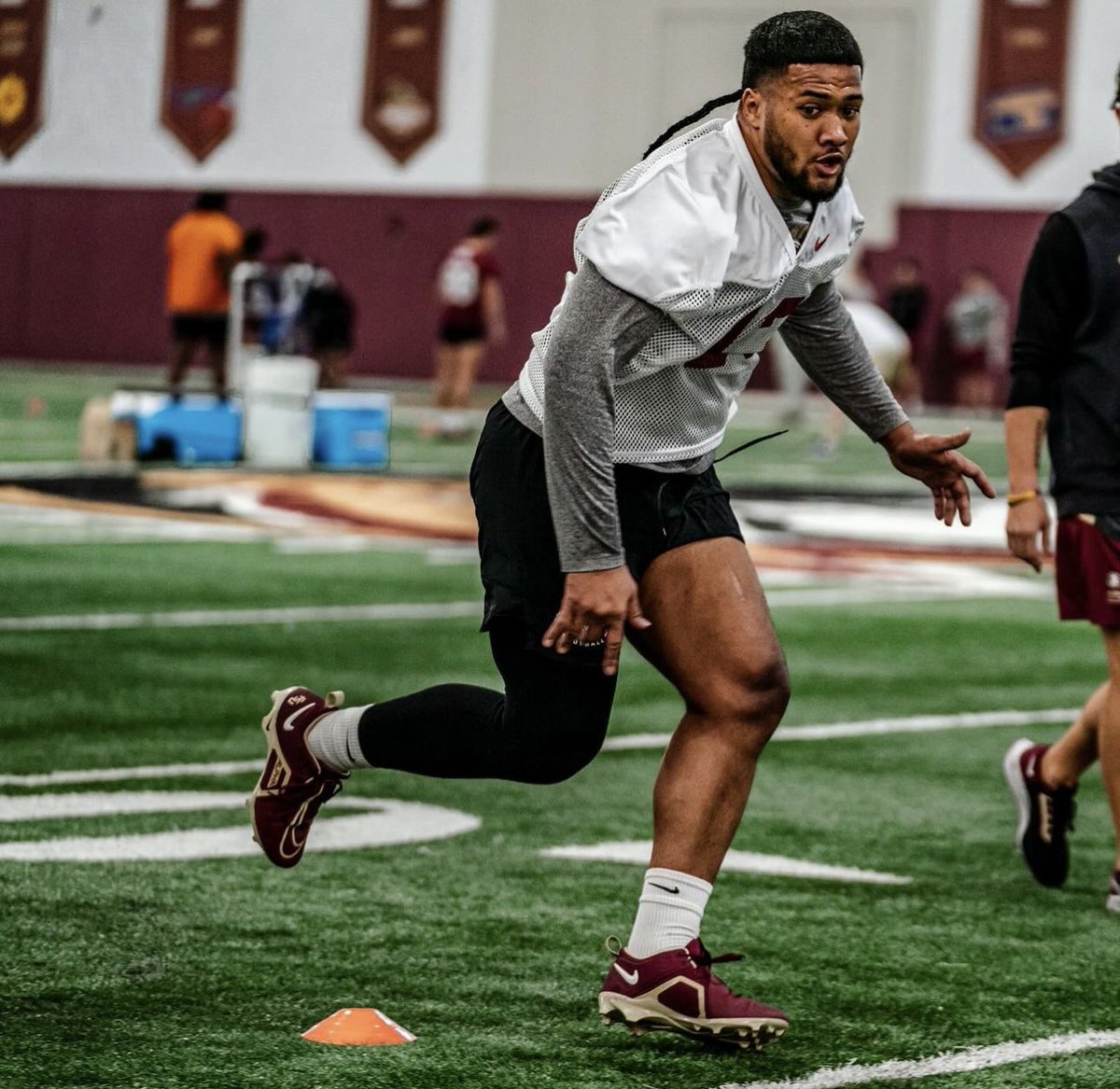 UPDATE: ESPN’s David Hale views Florida State defensive ends Patrick Payton, Sione Lolohea, and Marvin Jones Jr. as viable replacements for ultra-talented pass rusher Jared Verse, who was drafted 19th overall in the 2024 NFL Draft by the Los Angeles Rams.🔥 #GoNoles #NoleFamily