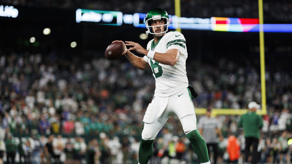 ByrdeSSPN's tweet photo. Hearing that the #Jets will be starting off the 2024-25 NFL season with back to back primetime games. Looks like week 1 will NOT be a home game, and most likely will be on Sunday Night Football in San Francisco vs the 49ers. More news coming soon. https://t.co/lQL1CCp9GL
