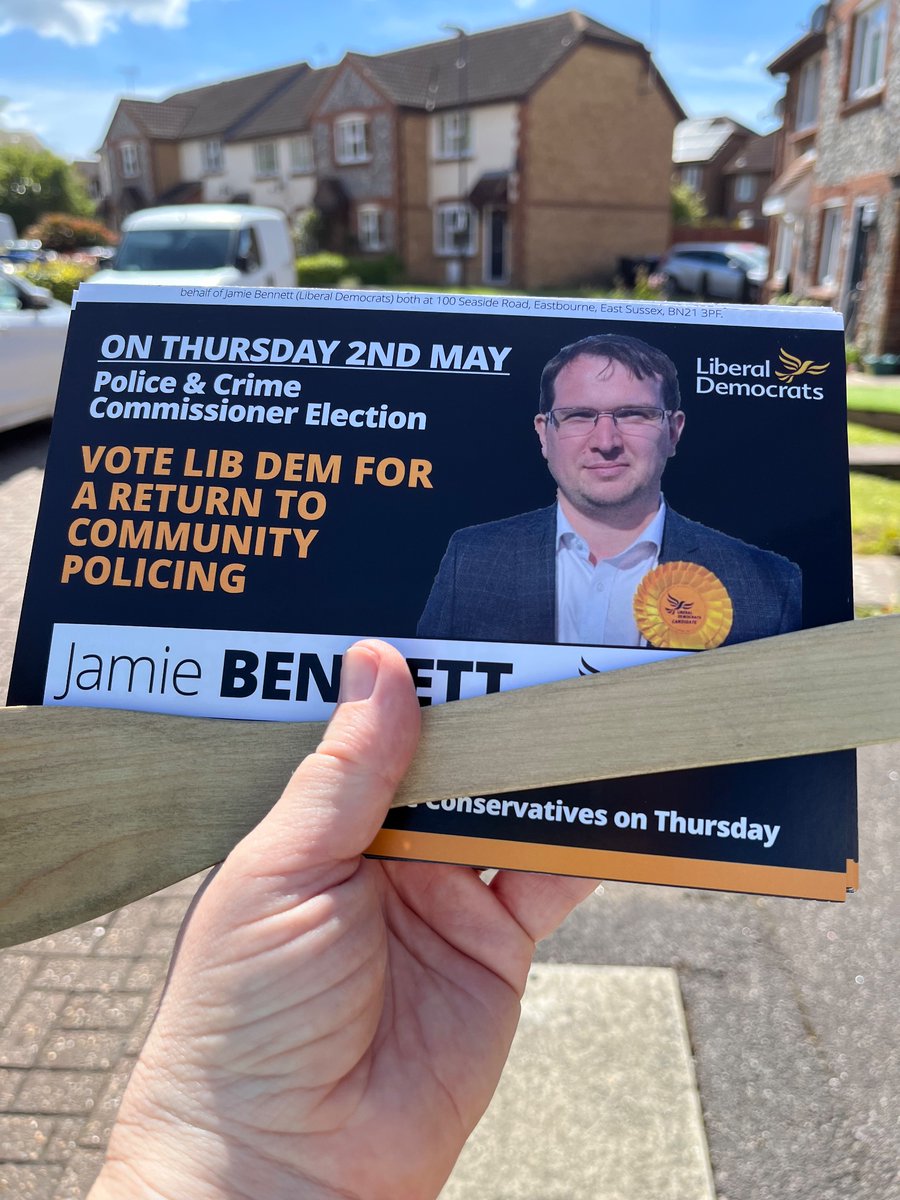 Canvassing in Hassocks with @AlisonEBennett and then delivering for @JamieBen120689 in Burgess Hill this afternoon. What a glorious day, finally!