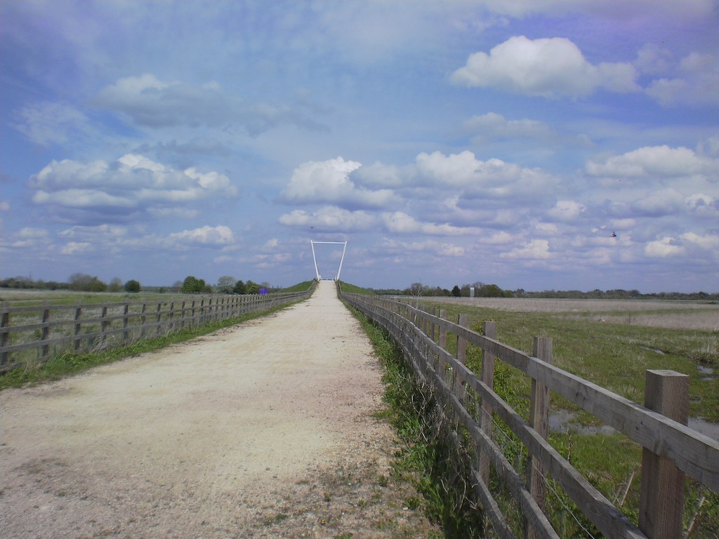 A tale of two bridges - from today's ride, the old bridge across the Ouse at Huntingdon, from the active travel bridge; and the bridleway bridge across the dual carriageway at Northstowe, open at last after having been ready, but fenced off, for about 2 years.
More to explore!