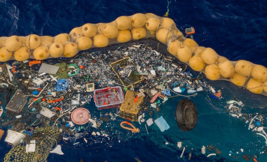 Exploring The Great Pacific Garbage Patch StoryMap - The Largest Accumulation of Ocean Plastic in the World  ow.ly/R1QM50RsGoV