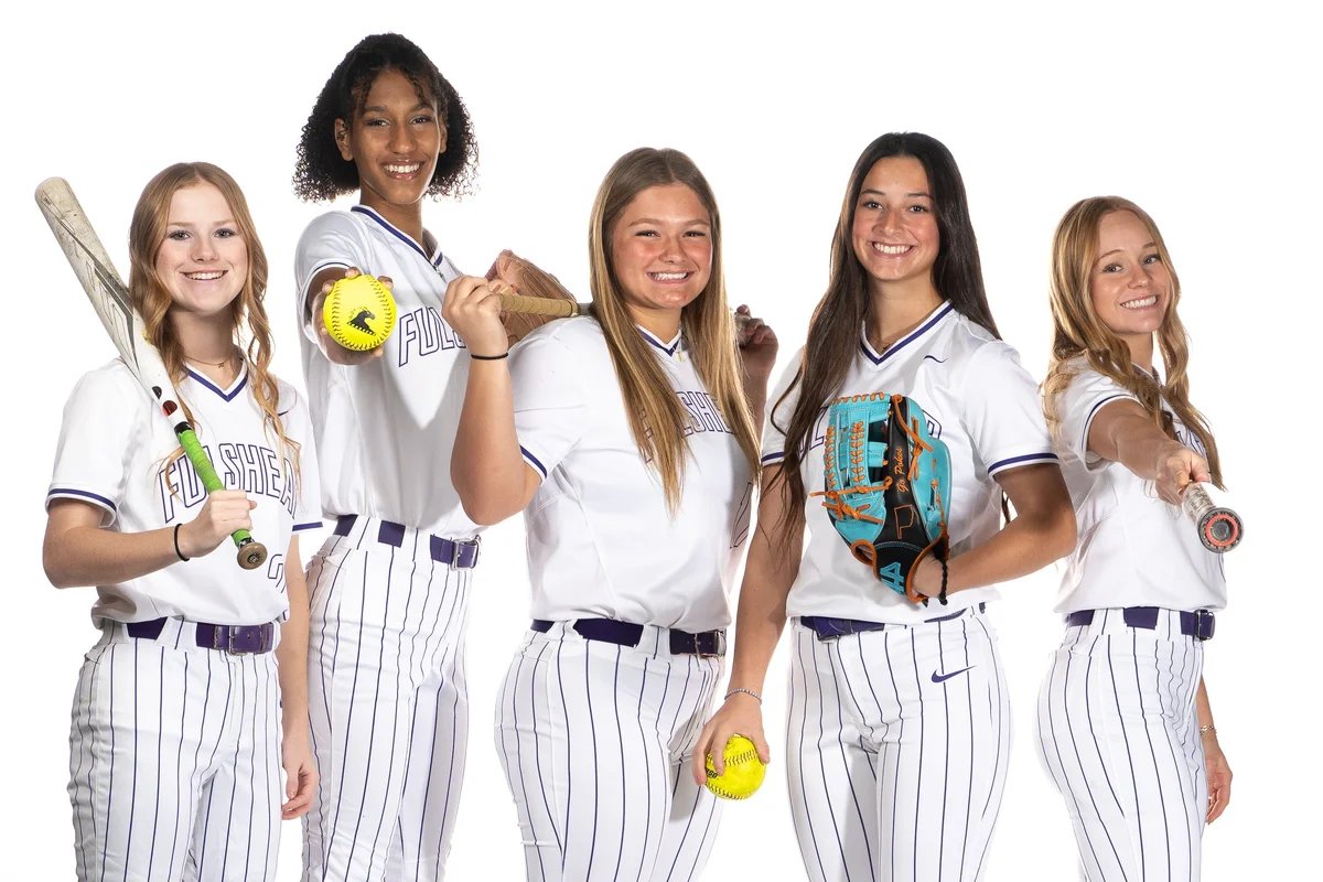 ONTO THE NEXT ONE: Who to watch for in Softball Area Round With the Area Round of the high school softball playoffs upon us, it's time to examine the H-Town matchups worth seeing to close this week! READ:vype.com/Texas/Houston/…