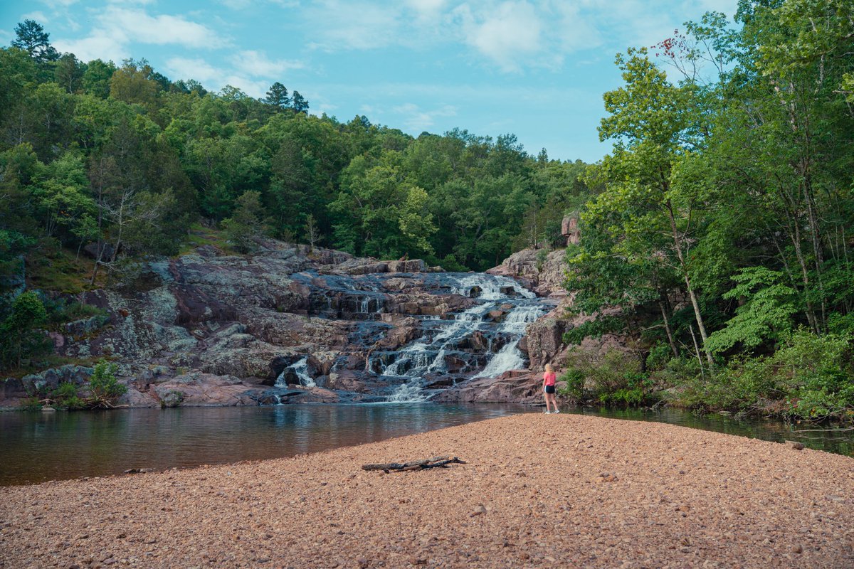 You should definitely go chasing waterfalls, especially when they’re as beautiful as Rocky Falls.  Find a guide to Missouri’s waterfalls and shut-ins at bit.ly/3xk0ydk. 

— Mo #ThatsMyMO

🏷️ @NatlParkService