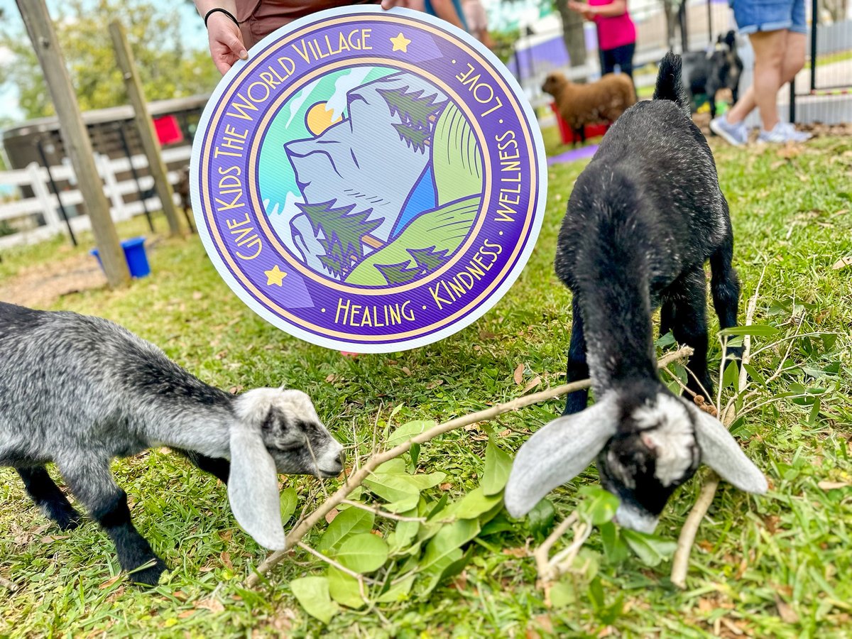 🐐 Nothing says zen quite like...goats!? ✨ A special shoutout to our Volunteer Services team! They celebrate our volunteers every day but go above and beyond during National Volunteer Week with incredible activities and perks! 🍄 Sound fun? Apply today - bit.ly/4dbAaD3