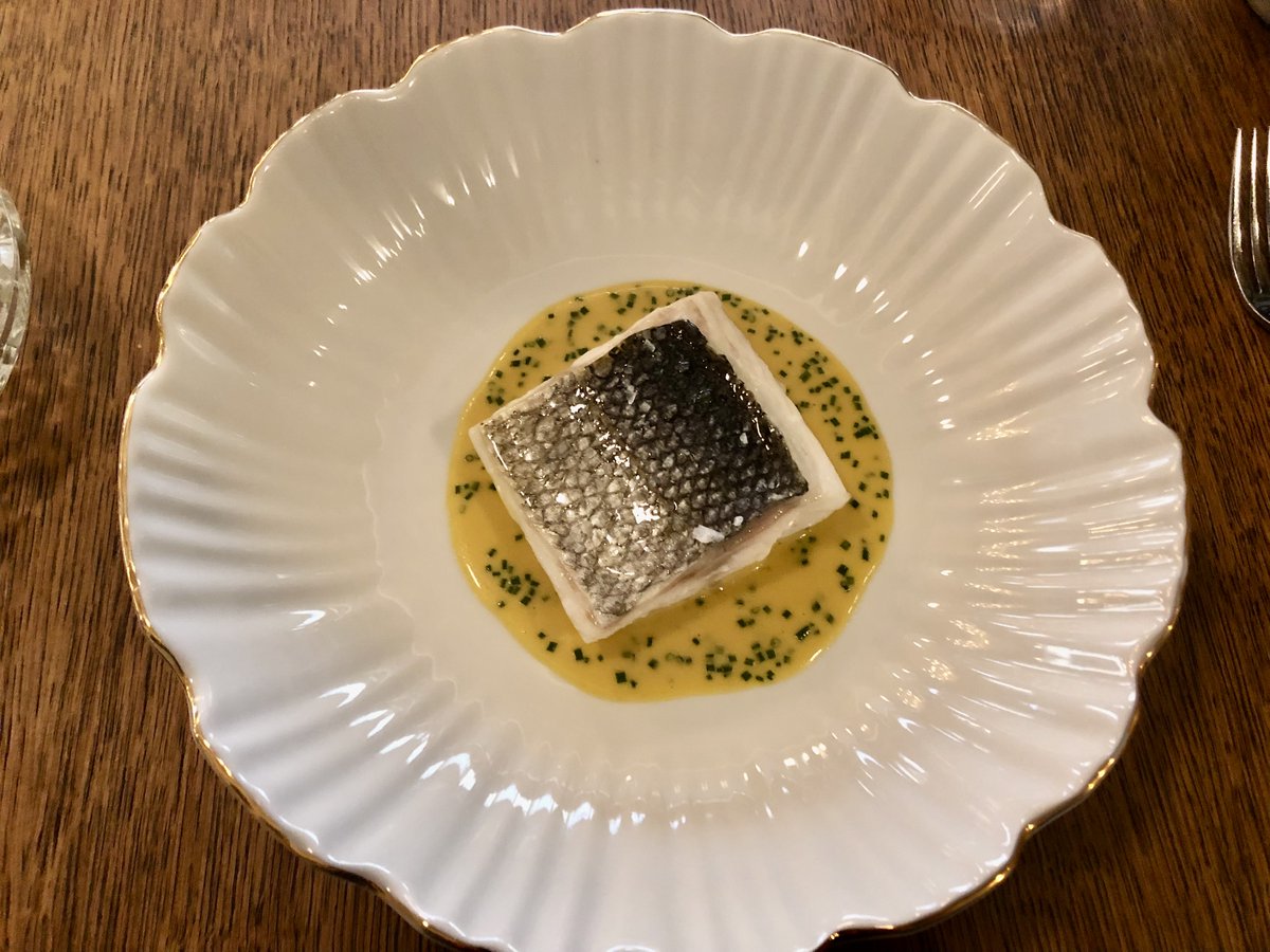 Perfectly cooked sea bass with a sunny saffron sauce
<a href="/dyletanci/">Dyletanci</a>

#Warsaw #Poland 

guide.michelin.com/gb/en/masovia/…