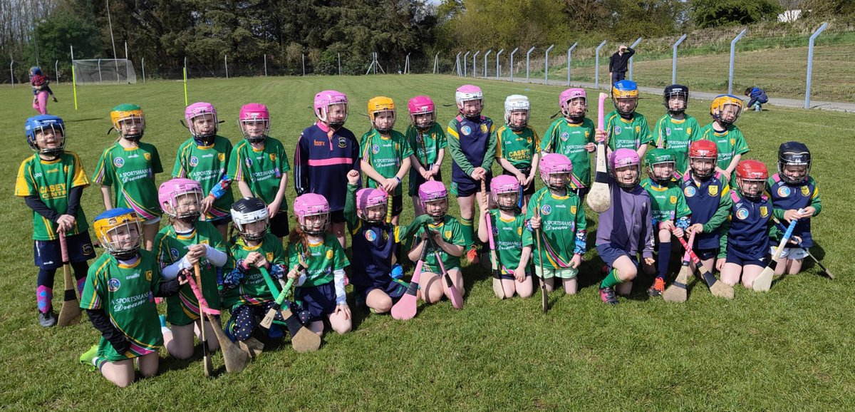 Well done to our mighty U8 girls who enjoyed a challenge match against Kilruane MacDonaghs last Saturday.👏👏👏 Many thanks to Kilruane for travelling over to us.😊 Thanks also to the parents for their support.💚💛