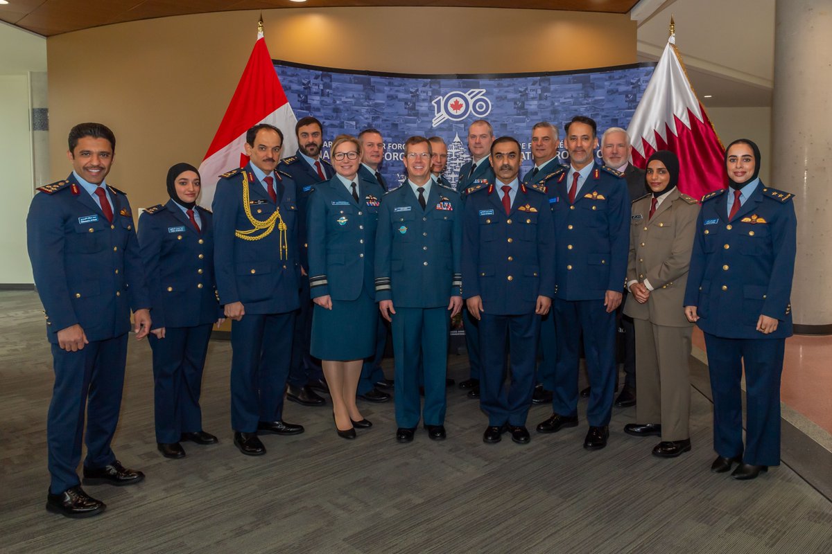 Au début de la semaine dernière, le commandant de l'ARC, le lieutenant-général Eric Kenny, a rencontré le major-général Jassim Al-Mannai, commandant de la Force aérienne de l'Émir du Qatar(QEAF), afin d'échanger des informations et de discuter de divers sujets,