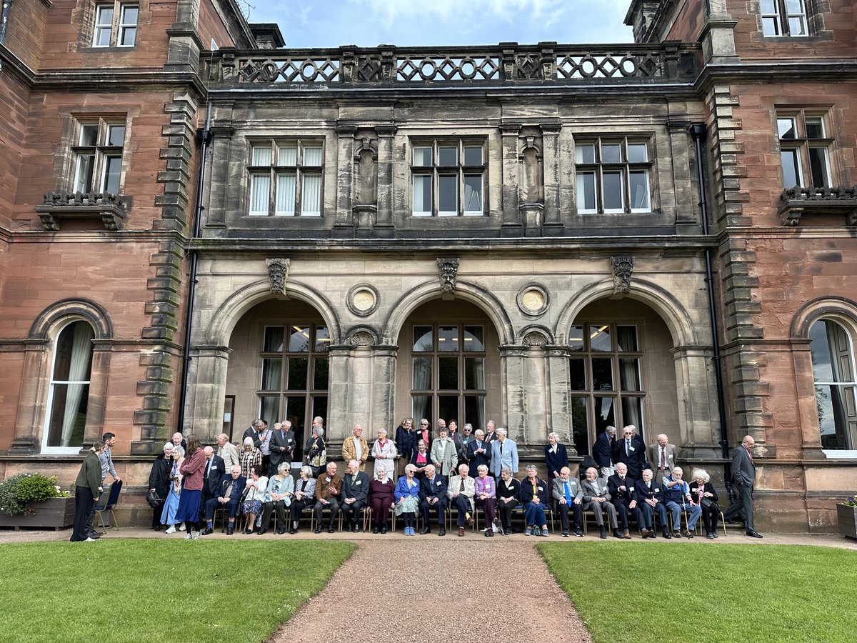 A fantastic day at ⁦@KeeleUniversity⁩ hosting our pioneers, those students from the 1950’s when Keele started. Many were in their 90’s, and some met friends they had lost contact with for 70 years. An uplifting and emotional day!
