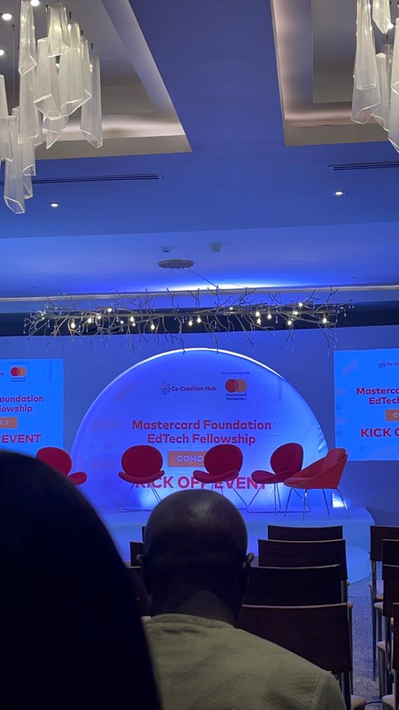 Currently with the @Felbeth_ team at the Kickoff event of @MastercardFdn EdTech fellowship powered by @Cc_HUB In Nigeria 🇳🇬 Congratulations to all EdTechs that got into this cohort 👏🏻