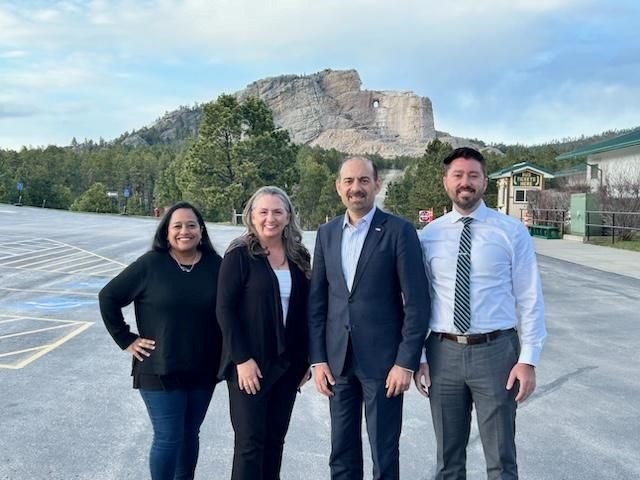 #NationalSmallBusinessWeek continues early in South Dakota where @SBADeputyAdm Dilawar Syed joined @SBArockymtn Administrator Marcoulier and @SBA_SouthDakota Director Jaime Wood at the Crazy Horse Monument while travelling to a small business event at Black Hills State University