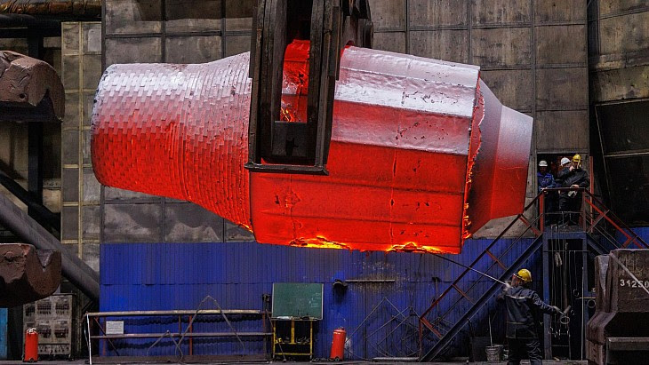 #uranium Forging work begins for Paks II project reactor vessel.
The mayor of Paks in Hungary was among those present in Russia to see the start of forging of blanks for the reactor vessel of the first unit at the Paks II nuclear plant, which Rosatom is building.