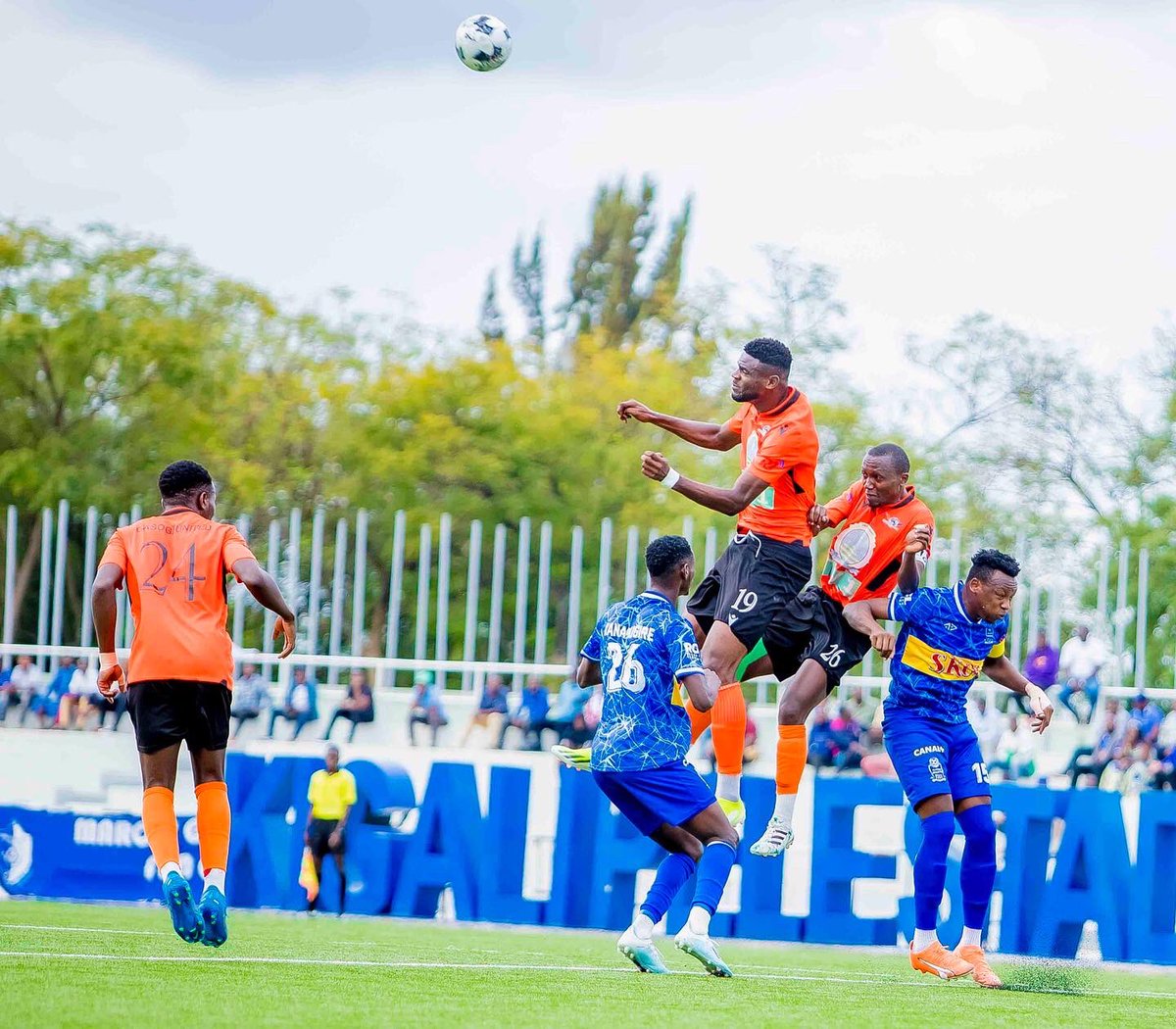 𝐏𝐞𝐚𝐜𝐞 𝐂𝐮𝐩 𝟑𝐫𝐝 𝐏𝐥𝐚𝐜𝐞

•

•

@official_rayonsports 1️⃣🆚0️⃣ @gasogiunited 

•
•
•
#SportsPhotography #Photographylife
#SportPhotography #FootballGame #Footpic
#Footballpassion #Game #Sport #Picoftheday
#Footballmatch #Footballltime #footballpic
#Footballworld