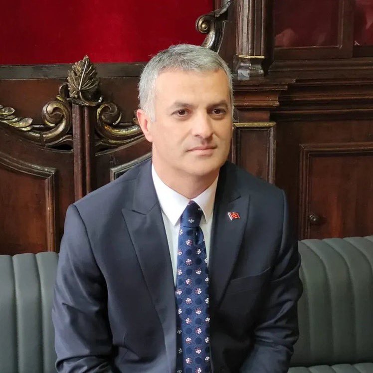 🔥Kurultayda Koray Aydın'ı destekleyen Yomra Belediye Başkanı Mustafa Bıyık, İYİ Parti'den istifa etti: 'Bonservisim elimde.'