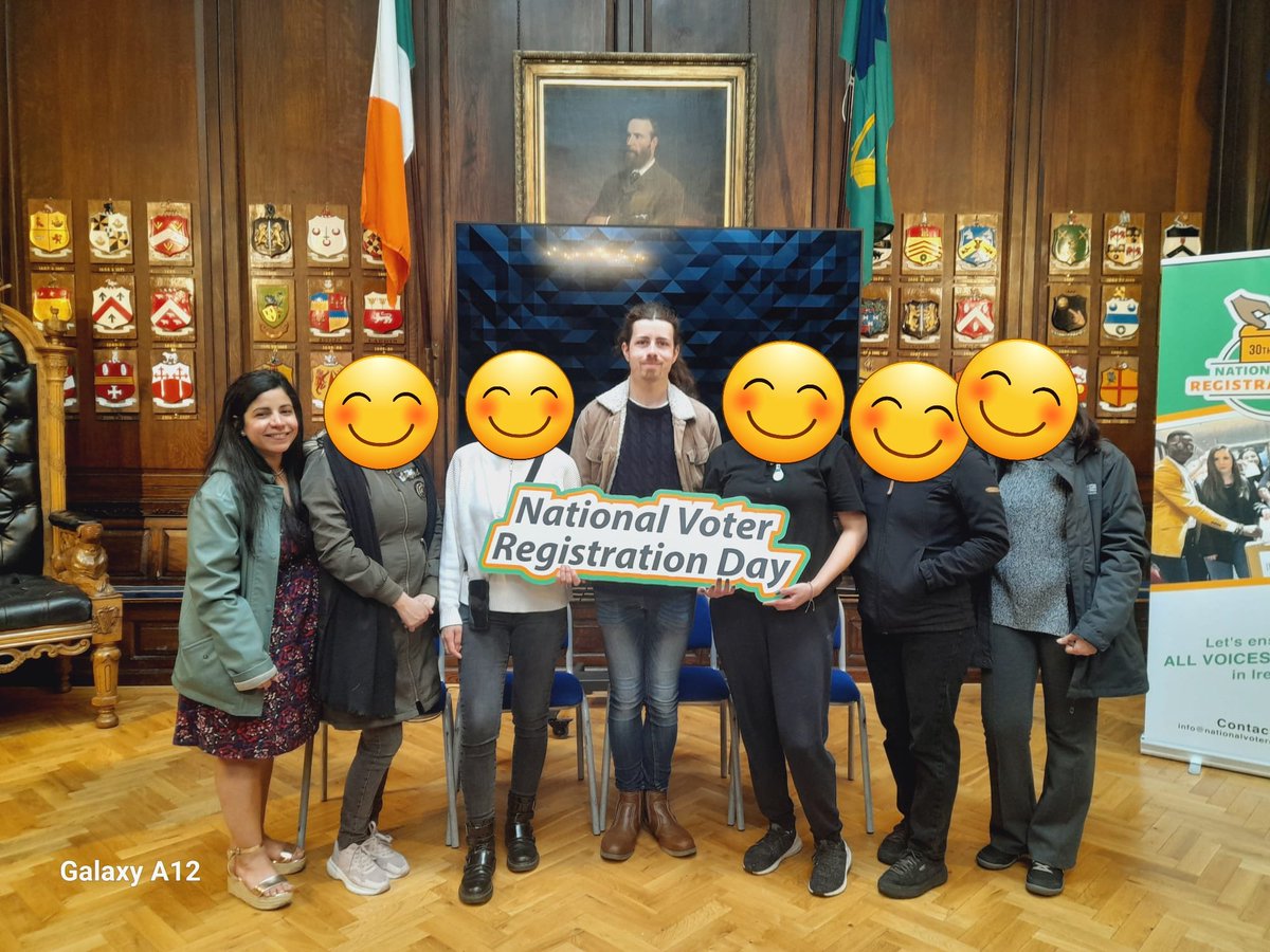 Delighted to bring some of my English language students to the Mansion House today to get them registered for the local elections for #NationalVoterRegistrationDay. 

These people staff our hospitality sector, our care sector, and more. Their voices need to be heard too! 🌹