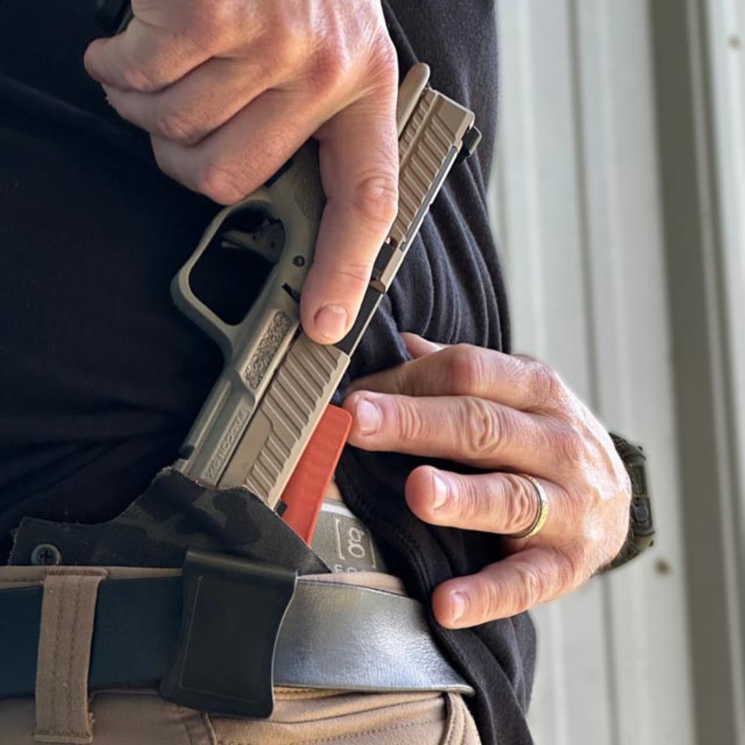 LFArmory's tweet photo. What's your holster preference, inside the waistband or out?
#pewpew #pewpewlife #firearms #livefreearmory #guns #gunsdaily #gunporn #tactical #shooting #2a #firearmphotography #dailygundose #weaponsdaily #gunfanatics #handgun #pistol #freedom #sickguns #everydaycarry #edc https://t.co/Fprfqo0C1z
