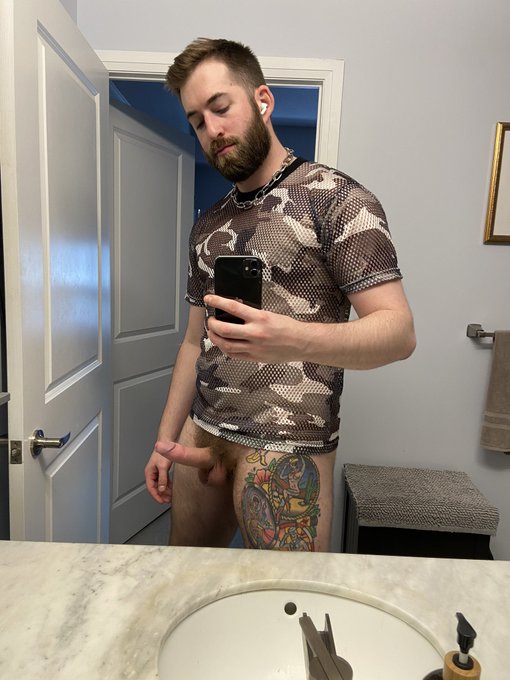 Watch BButcherBoy's leaked NSFW photo on TwXstars