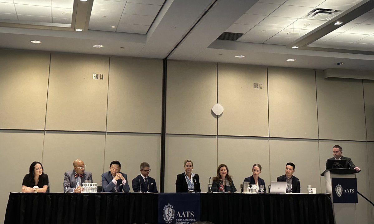 A phenomenal multidisciplinary #AATS2024 panel about managing challenging cases and hearing clinician leaders share their words of wisdom, emphasizing effective team communication and empathetic consistent discourse with the patient and families @AATSHQ @WomenInThoracic