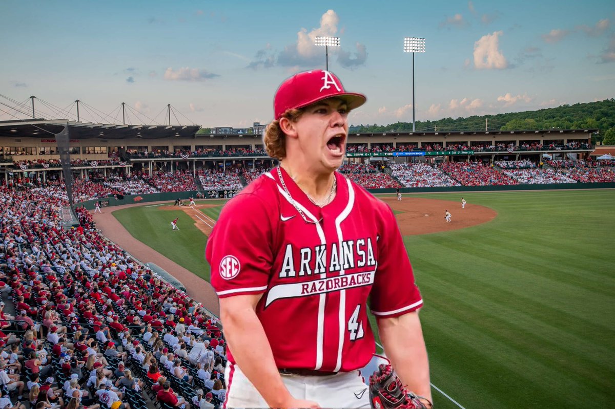 💪GAME 1 Starter on the Mound Vs Missouri State👆🅰️🐗⚾️: Gage Wood(SO-RHP) W/L(2-1) IP-18.1 K-30 BB-4 H-17 ERA-2.45 🎥: @6:30(CT) on SEC Network+ #Arkansas #Baseball