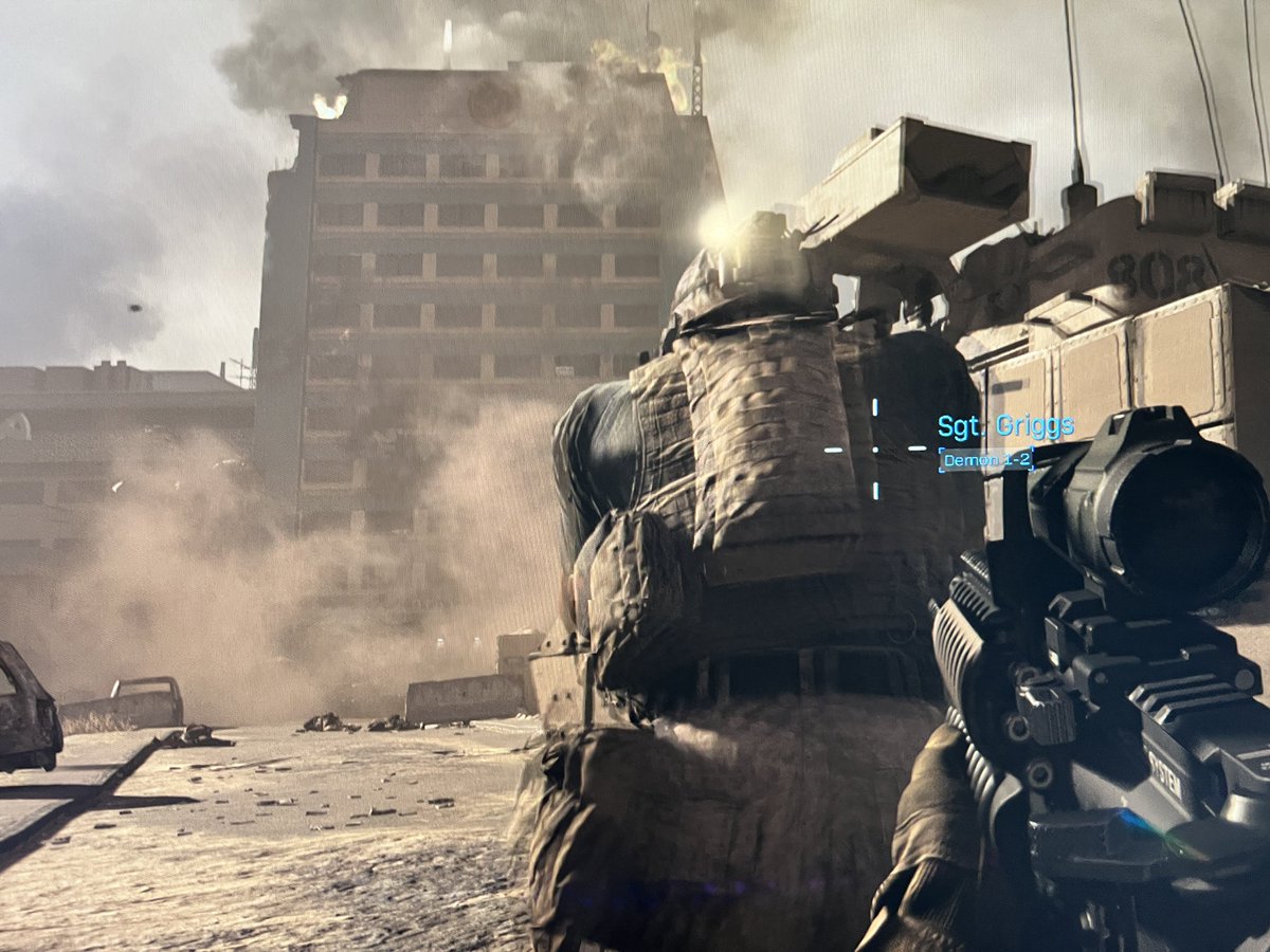 SingLevel33's tweet image. 还是打枪游戏带劲😂
#COD16