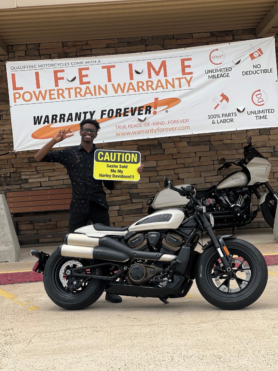 Congratulations Devasinna Davis, on the purchase of your New 2023 Harley-Davidson Sportster S!  We love to see you smile and share your enthusiasm!  We wish you many miles of safe travels and amazing memories!  #FindYourFreedom here at #3StateHarleyDavidson in #BossierCity #Lo...