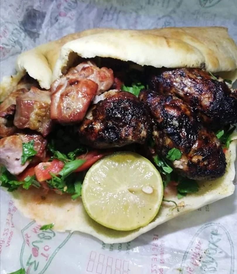 Souvlaki & Sheftalia in the pitta! 😍🇨🇾👇 #cypruspassion