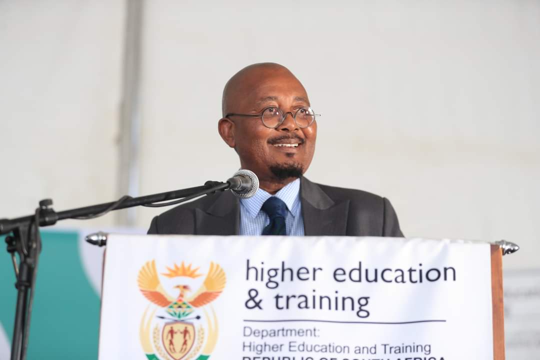 HigherEduGovZA's tweet photo. Minister @DrBladeNzimande officially launched the Community Colleges infrastructure Programme at the Tjheheso Skills Development Centre in Reitz, Free State Province. #CETcolleges #Infrastructurelaunch https://t.co/5brDvWArmK