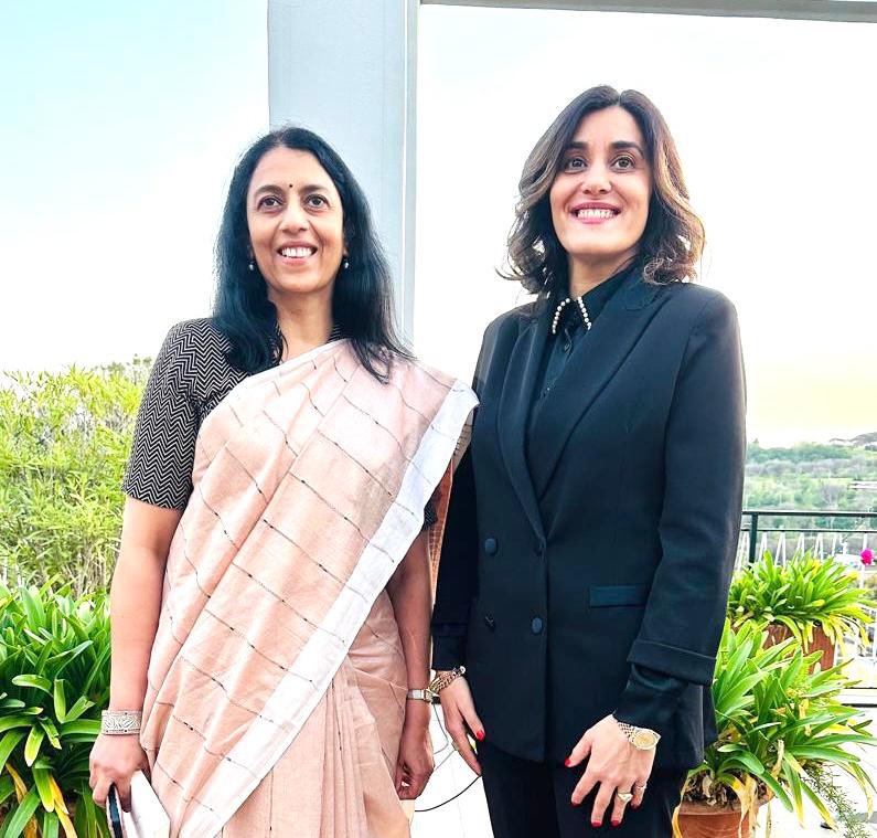 @ArunaGujral Director General of Rome-based International Centre for the Study of the Preservation and Restoration of Cultural Property @ICCROM met Amb Vani Rao to exchange ideas about conservation of cultural heritage in India and beyond. @IndiaatUNESCO @MinOfCultureGoI