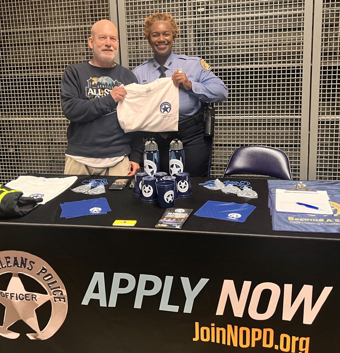 👮🏀In case you missed us at the Pels game last night- our NOPD Recruiters will be holding a JOB Fair on May 15th at the New Orleans Baptist Theological Seminary. We hope to see you there! #StrongerTogether #joinnopd