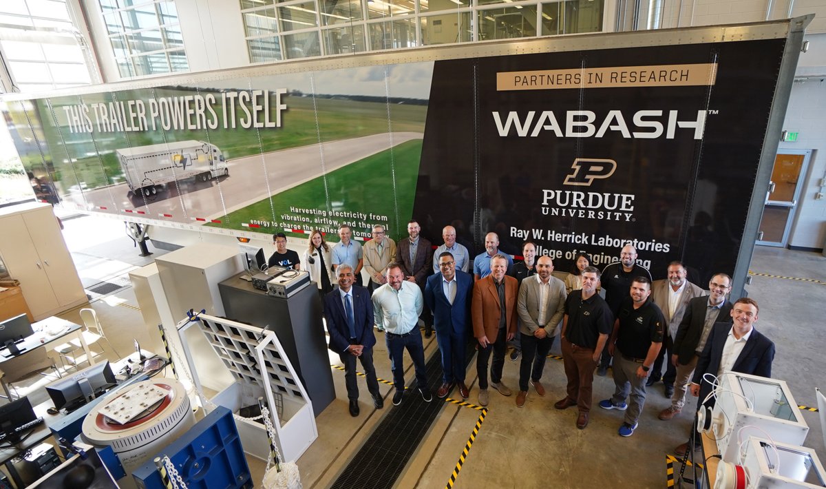 🚛THIS TRAILER POWERS ITSELF: We are thrilled to welcome @OneWabash CEO Brent Yeagy and leadership to @HerrickLabs! Wabash and @LifeAtPurdue are collaborating on a tractor-trailer that harvests electricity from its own vibrations!