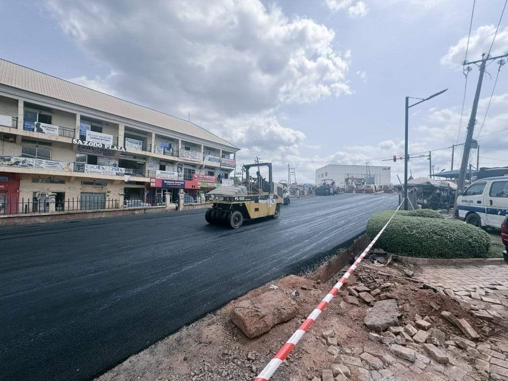 Reporter0004's tweet photo. Enugu State ;

Nowas to Abakpa Road.

Very Commendable.

® Follow Enugu Journalist https://t.co/h26WAwIbfb