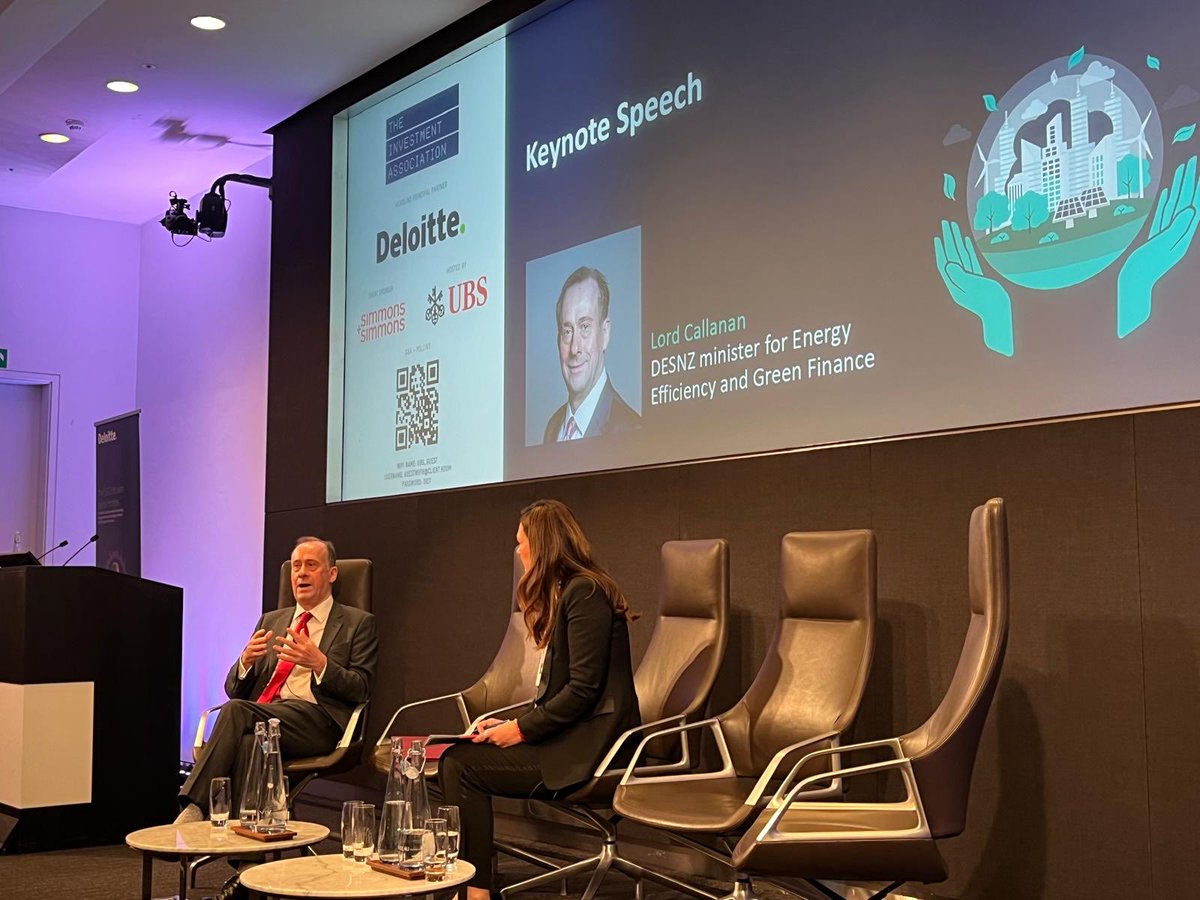 Our green economy is thriving. 💰 Total low-carbon public & private investment reached £60bn in 2023 ✅ 80,000 green jobs supported or in the pipeline since 2020 Fantastic to discuss this at @InvAssoc's Sustainability & Responsible Investment Conference last week.