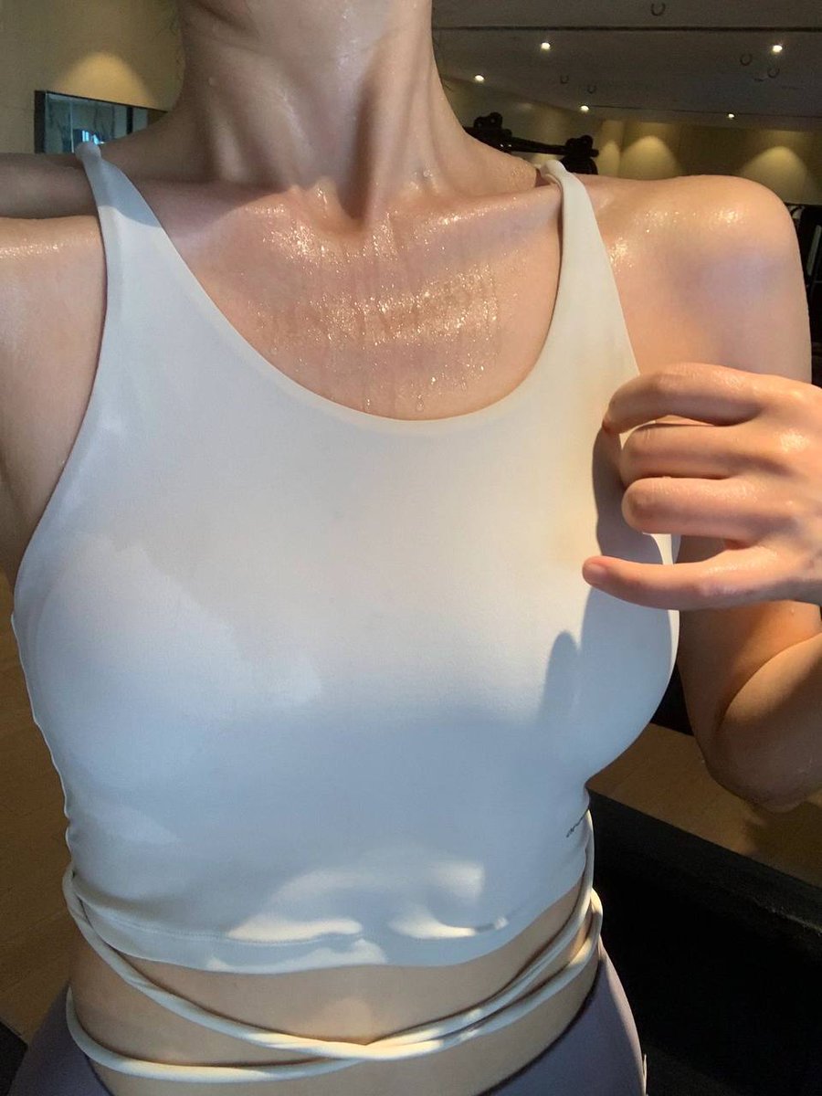 Mountains_and1's tweet image. #FITNESS When you feel tired, don’t give up, because that is the moment when you grow and you are one step closer to success.