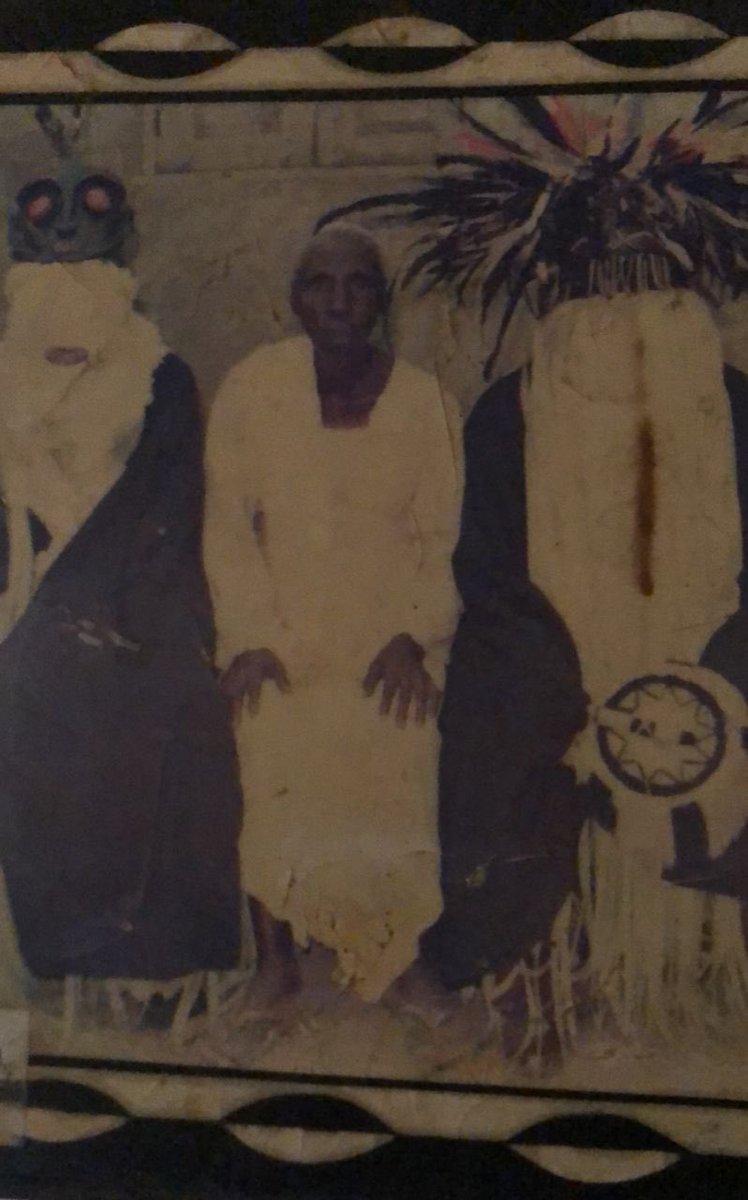 Today; I get to recall that my Grandma “Olori Âdegbólâ Âgbetu” remains the Oldest Woman on earth in a town called Ítâ-Ogbolu Âkuré Ondo State. Nigeria! Ŵágbo Wátó o ęyę Âdegbólâ âyâ Âgbetu Loyê. Ádegbólâ was born and raised in a local town called Itâ-Ogbolu,@AKURECITY Ákúré…