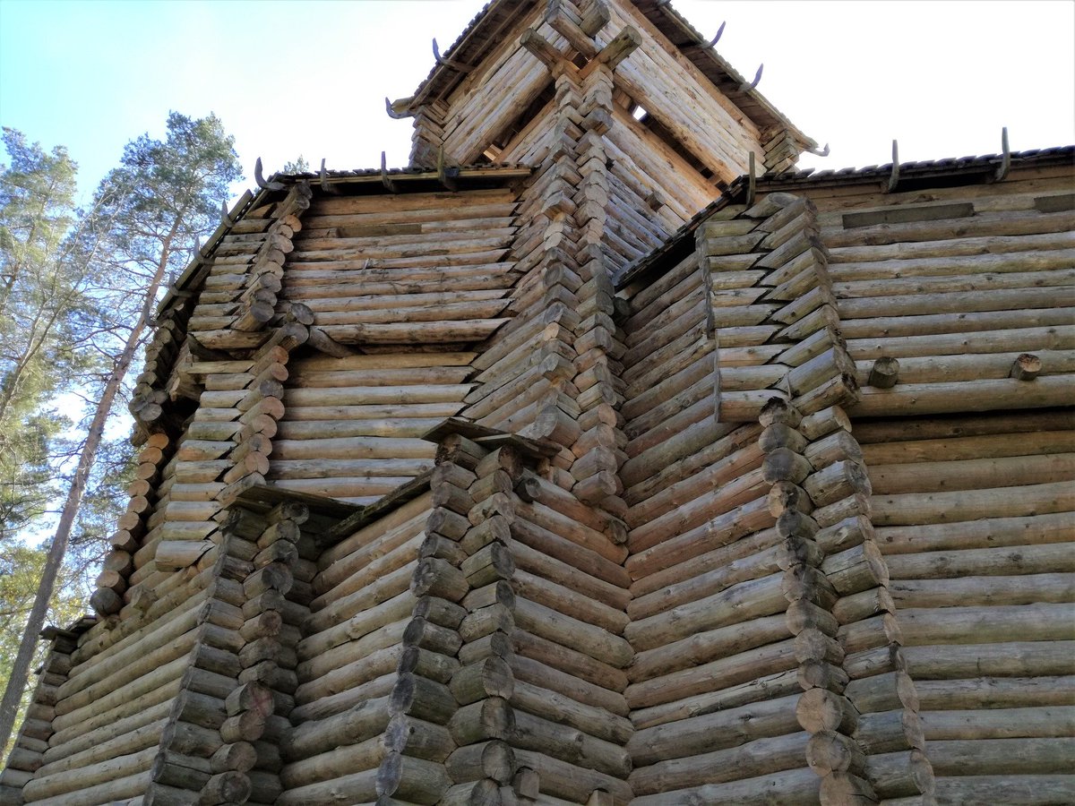 The Tērvete History Museum in Latvia is a special place where you can get to know the cultural and historical heritage of the ancient Samogitians.