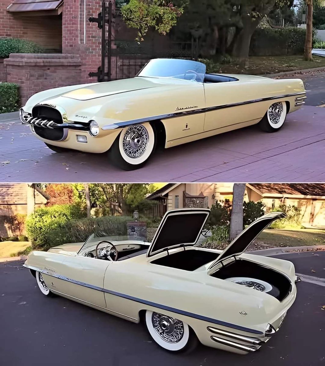 #ToplessTuesday !! 👙 ❤️ 🔥

The 1954 Dodge fire arrow.