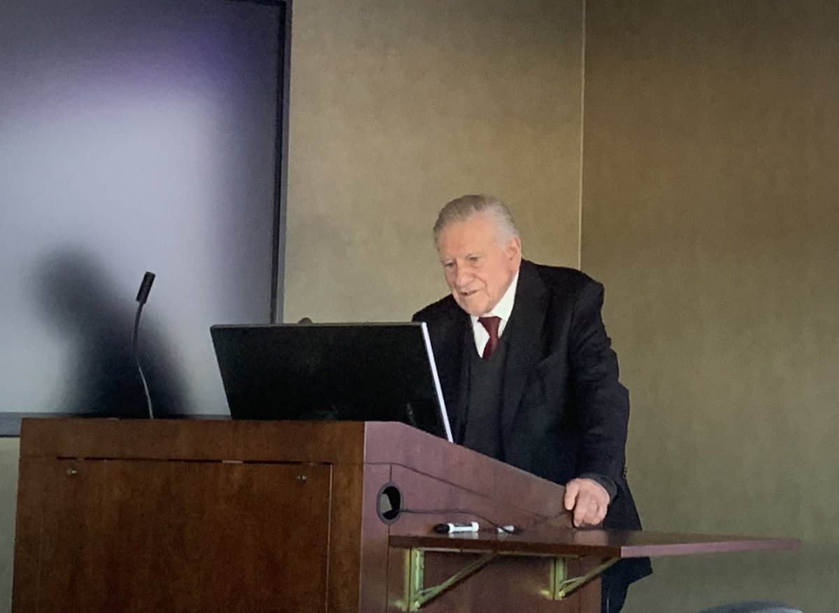 We had the privilege of learning from one of the giants in our field, Dr. Valentin Fuster [@MountSinaiHeart], who gave a lecture on primordial prevention of cardiovascular diseases.
