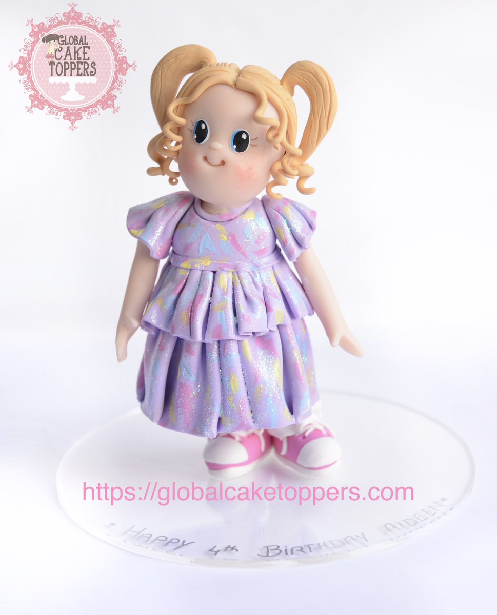 Loved making this little girl and her gorgeous dress too #birthday #cute #littlegirlsroom #globalcaketoppers #birthdaytoppers #anjalitambde @GCTCaketoppers