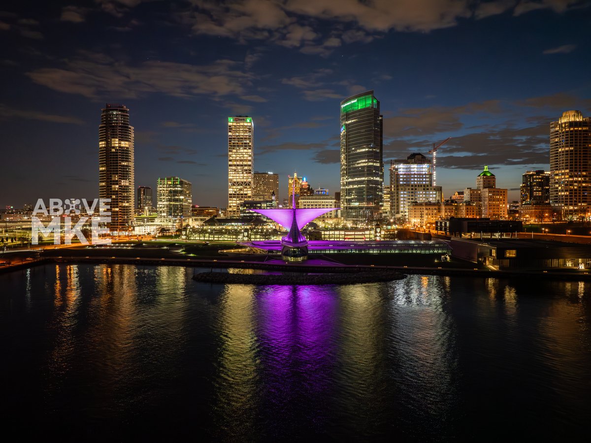 Milwaukee has lights for any occasion. And with summer festival season getting closer and the weather warming up, expect the lakefront to become more lively with each passing day. #Milwaukee