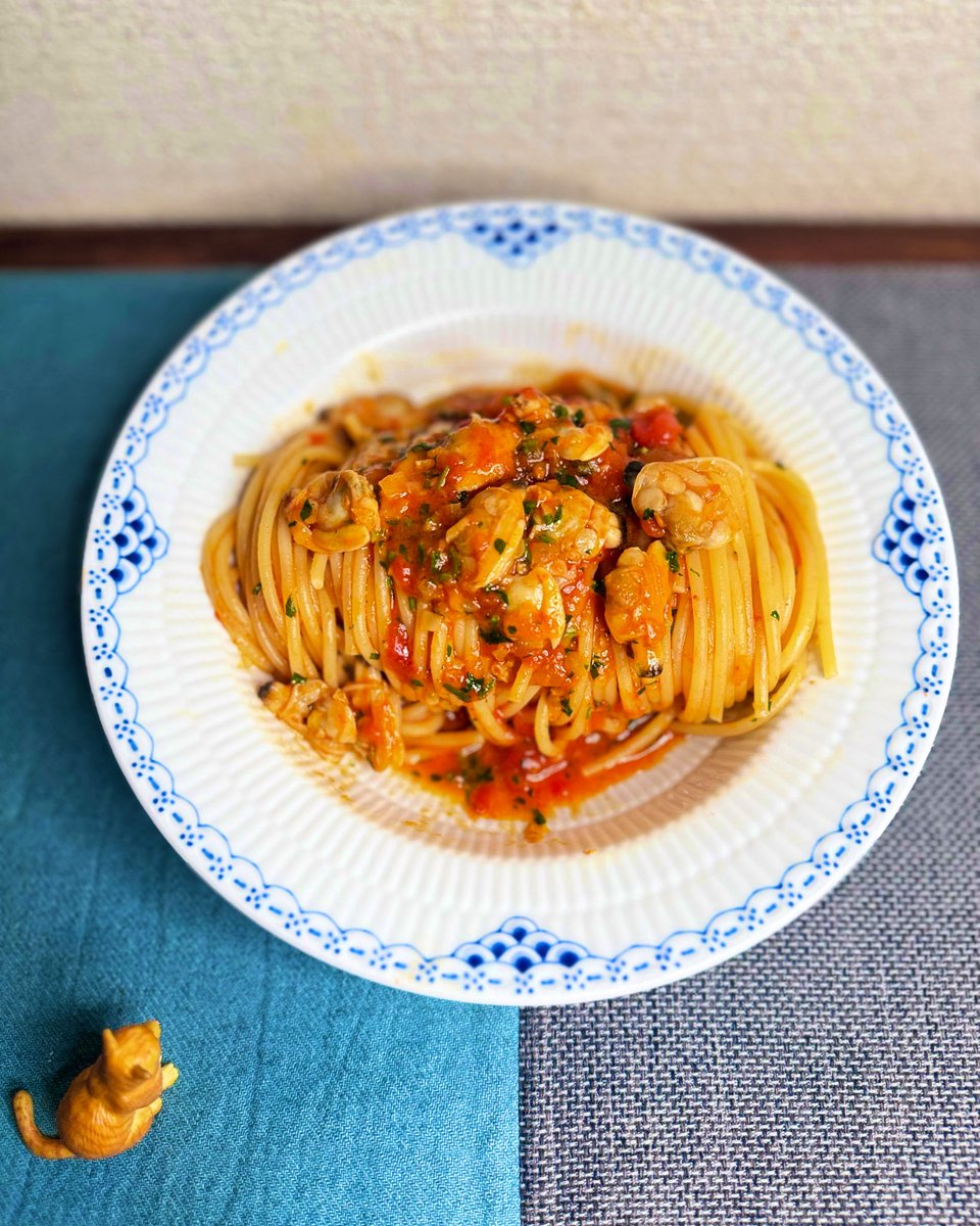 今日の晩ご飯🍝⸒⸒⸒⸒⸒🐈‍⬛.  ໋☪︎♪♪

📖ボンゴレロッソスパゲッティ🍅🐚

#輪廻食堂