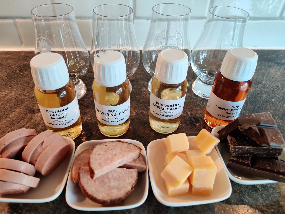 Little Whisky Tasting : Dutch Whisky Part 1

Tonight I will taste the following Whisky's:
1) Kalkwijck Distillery Eastmoor Batch 8 Moscatel 47,0%
2) Bus Whisky Dutch Single Malt 47,0%
3) Bus Whisky Single Cask 25 52,0%
4) Bus Whisky Tawny Port Cask 54,0%

#whiskytasting #whisky