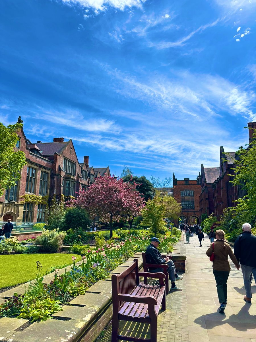 RishadShafik's tweet photo. #SunnySpringDay #Campus @UniofNewcastle https://t.co/kjegoxG2bF